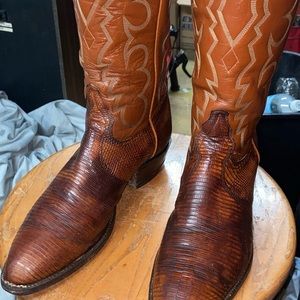 Vintage Tony Lama Black Label Teju Lizard boots size 9.5